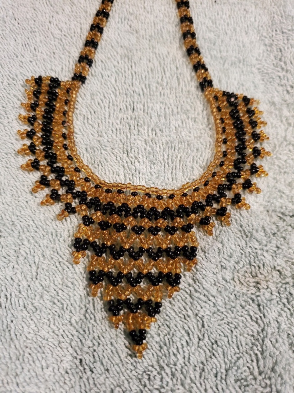 Women's necklace